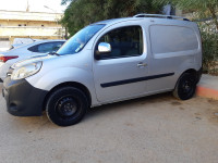 voitures-renault-kangoo-2015-confort-chiffa-blida-algerie