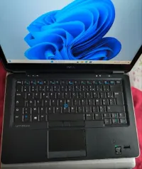 Dell Latitude E7440 14" Core i7 2.1 GHz - SSD 256 Go - 8 Go AZERTY - Français