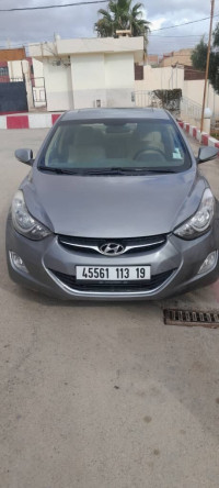 voitures-hyundai-elantra-2013-magra-msila-algerie