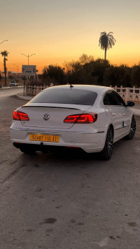 voitures-volkswagen-passat-cc-r-line-2023-relizane-algerie