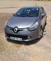 voitures-renault-clio-4-2013-oran-algerie