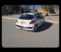 voitures-peugeot-207-2012-saida-algerie