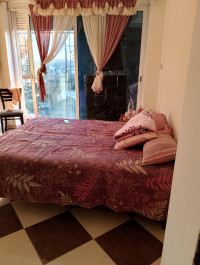 appartement-location-f3-alger-bouzareah-algerie