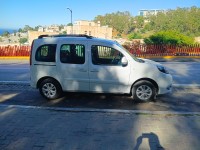 سيارات-renault-kangoo-2021-باب-الواد-الجزائر