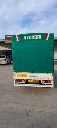 camion-hyundai-h100-2010-tizi-ouzou-algerie