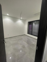 appartement-vente-f3-alger-el-achour-algerie