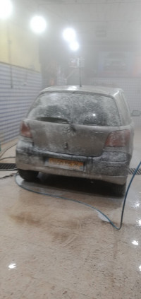 voitures-toyota-yaris-2005-medea-algerie