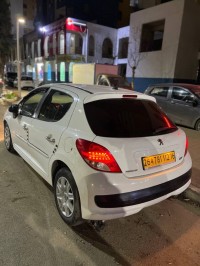 سيارات-peugeot-207-2012-الكاليتوس-الجزائر