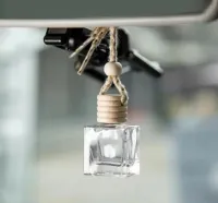 Flacon parfum auto