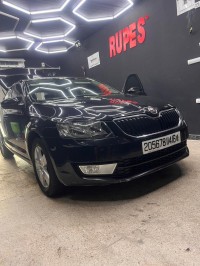 cars-skoda-octavia-combi-2014-foughala-biskra-algeria