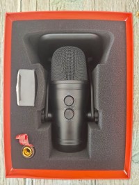 Microphone fifine k690