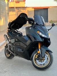 دراجات-نارية-وسكوترات-yamaha-tmax-562-tech-max-2022-سيدي-بلعباس-الجزائر