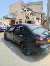 cars-toyota-yaris-2008-annaba-algeria