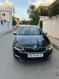 voitures-skoda-fabia-2015-style-cherchell-tipaza-algerie