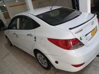 سيارات-hyundai-accent-rb-5-portes-2012-قالمة-الجزائر
