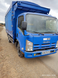 camion-isuzu-2014-medea-algerie