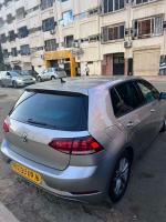 moyenne-berline-volkswagen-golf-7-2019-memphis-kouba-alger-algerie