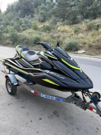 Jet ski 