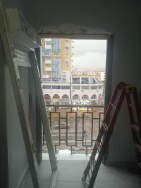 بناء خزانة الحائط + بناء نافذة