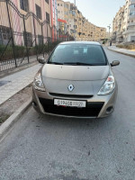 citadine-renault-clio-3-2011-beni-bechir-skikda-algerie