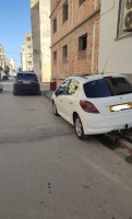 voitures-peugeot-207-2011-allure-bir-el-djir-oran-algerie