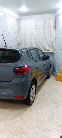 سيارات-dacia-sandero-2023-la-base-براقي-الجزائر