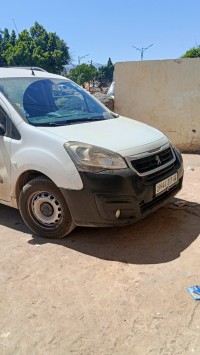 utilities-peugeot-partner-2017-nouveau-sidi-lakhdar-ain-defla-algeria