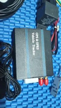 Traceur GPS & GPRS véhicule NR008