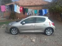 سيارات-peugeot-207-2009-بوشراحيل-المدية-الجزائر