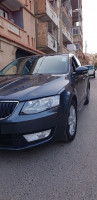 berline-skoda-octavia-2014-ambiente-algerie