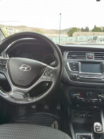 voitures-hyundai-i20-2019-prestige-didouche-mourad-constantine-algerie