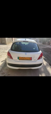 voitures-peugeot-207-2012-mezloug-setif-algerie