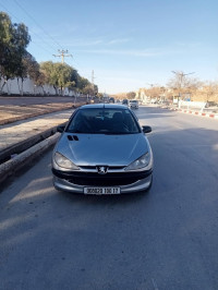 voitures-peugeot-206-2000-djelfa-algerie