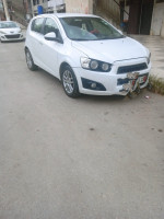 utilitaire-chevrolet-sonic-hatchback-2014-annaba-algerie