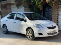 voitures-toyota-yaris-sedan-2013-bekkouche-lakhdar-skikda-algerie