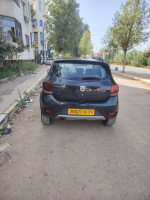 voitures-dacia-sandero-2018-stepway-meftah-blida-algerie