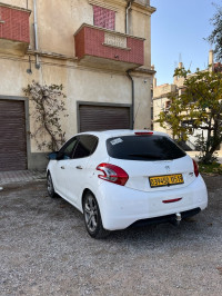 voitures-peugeot-208-2015-ain-abessa-setif-algerie