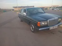 Mercedes Benze ag 1983 