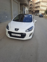 voitures-peugeot-308-2014-allure-bordj-bou-arreridj-algerie