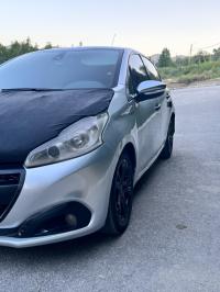 سيارات-peugeot-208-2013-allure-سريانة-باتنة-الجزائر