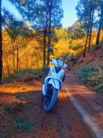 motos-scooters-st-sym-2021-bougara-blida-algerie