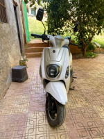 motos-scooters-vms-estate-x-2021-birtouta-alger-algerie