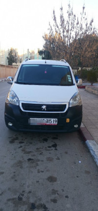 utilitaire-peugeot-partner-2015-ain-azel-setif-algerie