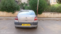 voitures-renault-megane-2-classique-2004-bouira-algerie