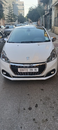 voitures-peugeot-208-2019-allure-tlemcen-algerie