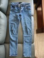 جينز-و-سراويل-jeans-en-tres-bon-etat-بئر-توتة-الجزائر