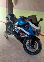 motos-et-scooters-l4-1000-2015-suzuki-gsxr-tolga-biskra-algerie