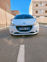 voitures-peugeot-208-2015-allure-setif-algerie