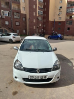 voitures-renault-clio-campus-2012-staoueli-alger-algerie