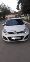 voitures-kia-rio-5-portes-2014-funny-constantine-algerie